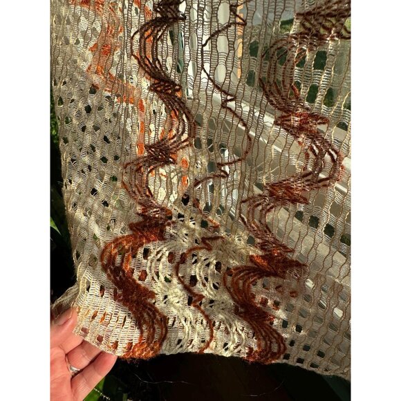 Vintage 70s curtain, cream and rust brown, net open weave, single panel - Picture 3 of 10